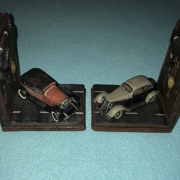 VINTAGE bookends -antique sedans - Picture 4 of 8